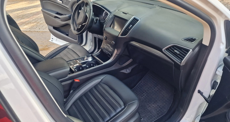 Ford EDGE cena 94000 przebieg: 38000, rok produkcji 2019 z Czempiń małe 121